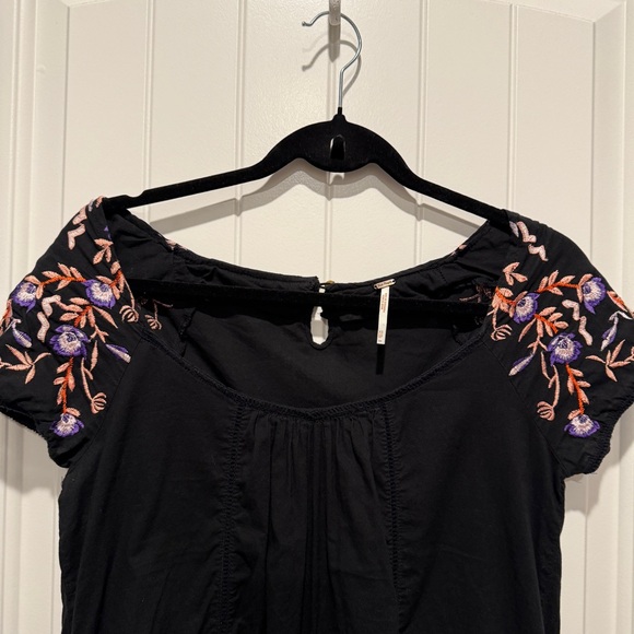 Free People Elegant Black Floral Embroidered Off Shoulder Dress - Picture 4 of 12